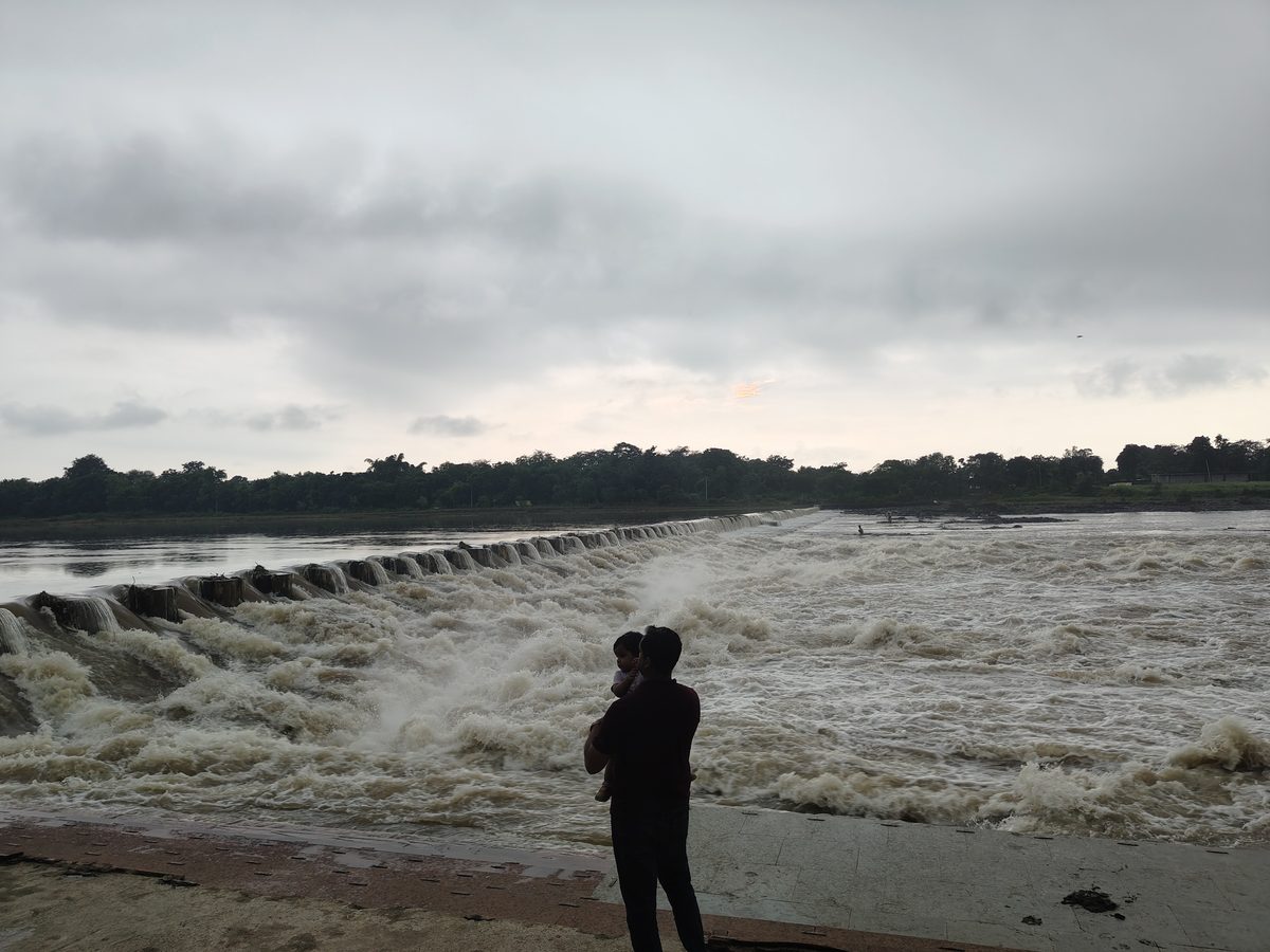Lakhundar River near Maa Baglamukhi Mandir Nalkheda